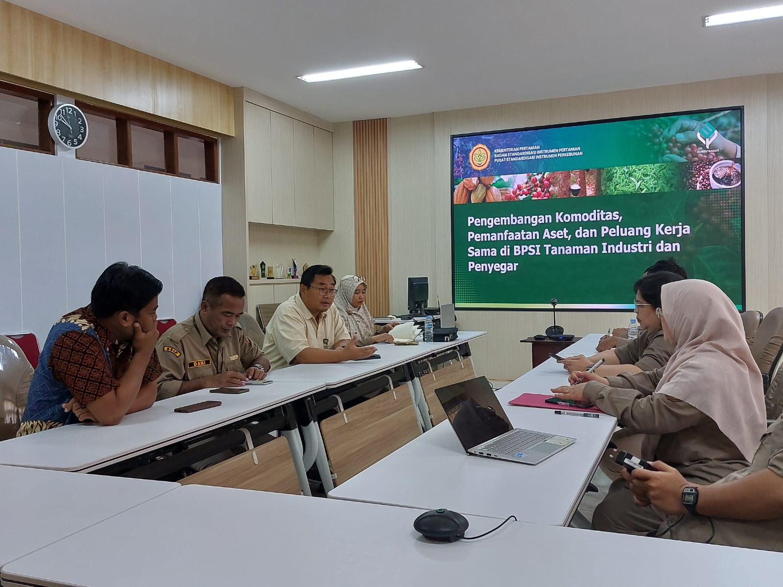 Kunjungan Kerja Kapus ke BSIP TRI